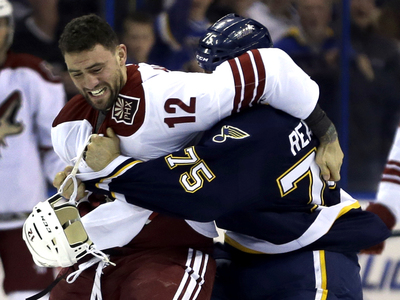 Ryan Reaves, Paul Bissonnette