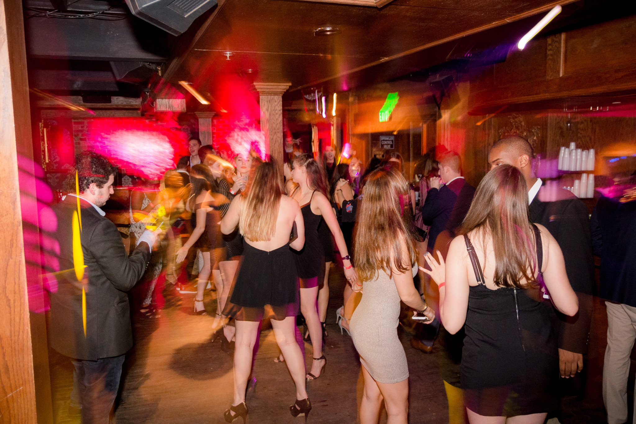 Dance The Night Away At These Atlanta Bars And Nightclubs