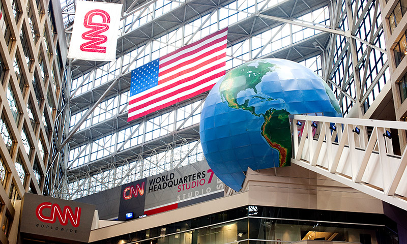 10-CNNStudioTour.jpg