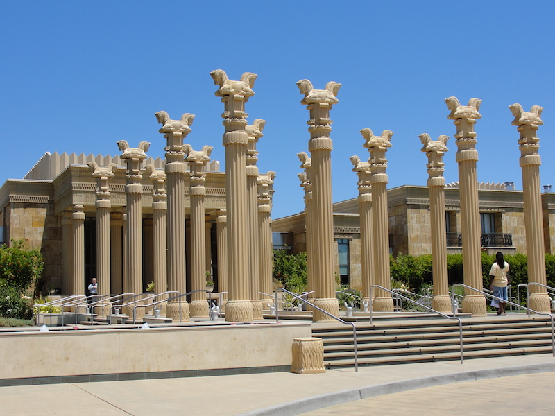 Silverado Trail-DARIOUSH Winery-exterior 2-c Carole Terwilliger Meyers.JPG