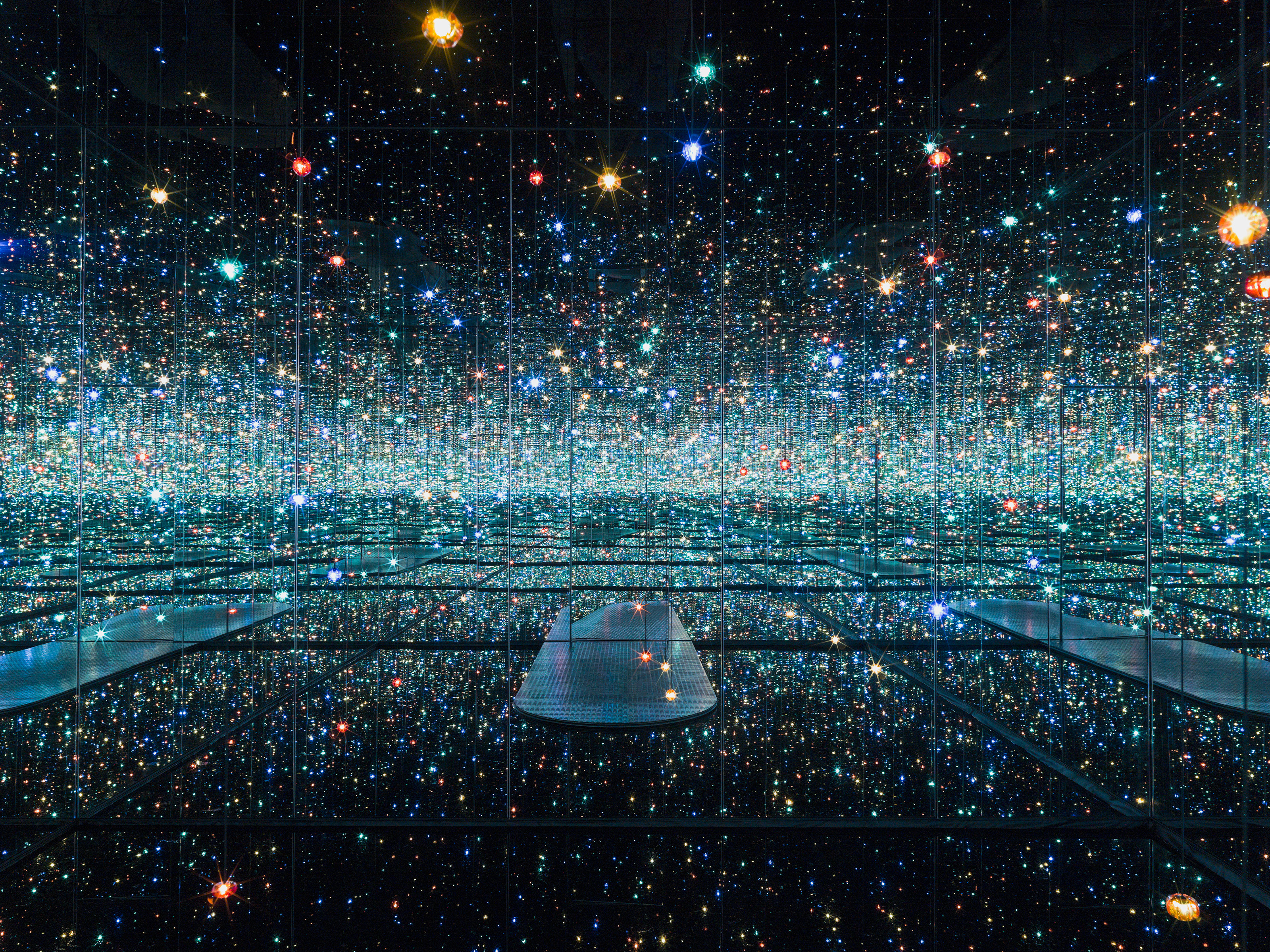 I1-mirror_room_26.jpg