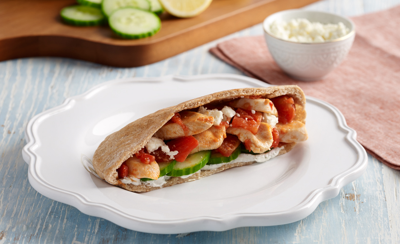 Mediterranean-Chicken-Pita-Pockets_820x500.jpg